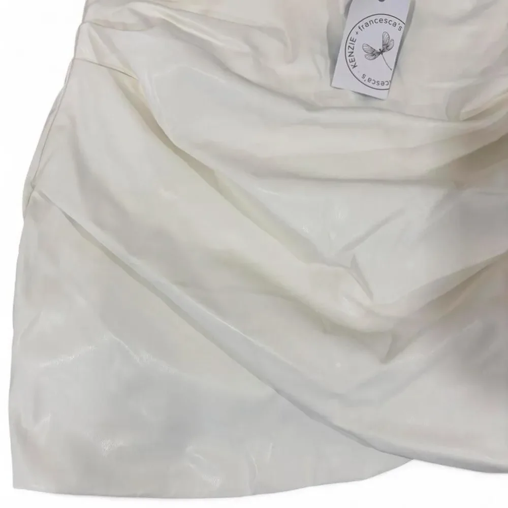 Francesca’s Kenzie White Faux Leather Ruched Mini Skirt NWT XL